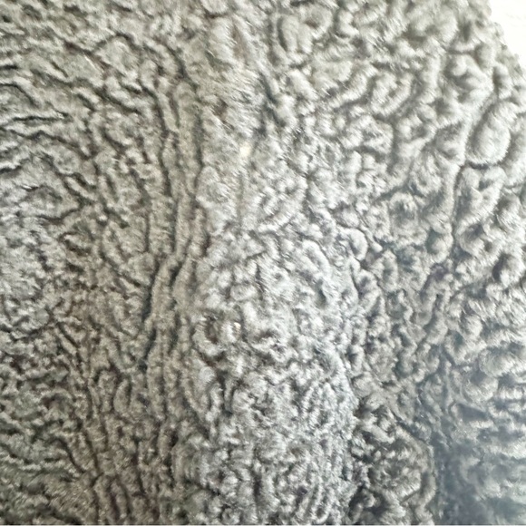 💎🥈 VINTAGE 60’s BALUT’s Furs Persian black lamb fur and beige mink collar - Picture 6 of 15